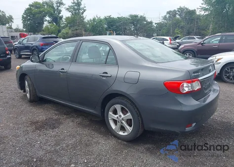 2012 Toyota Corolla Le z USA, uszkodzony, nr VIN 2T1BU4EE9CC846288